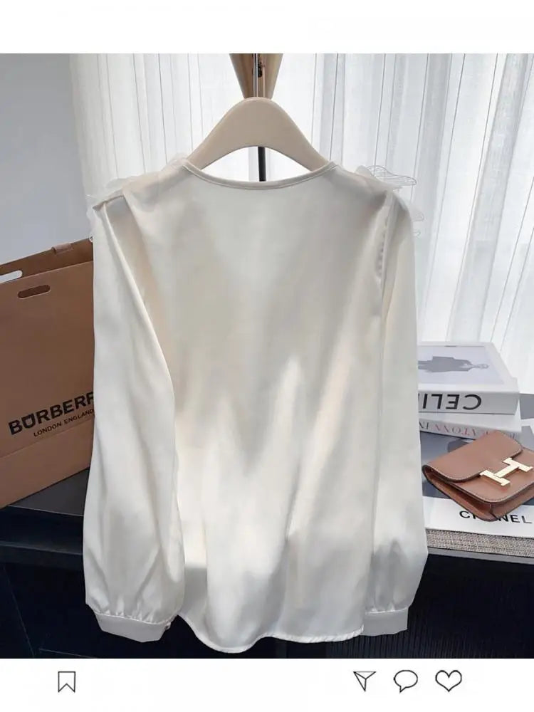 Vintage Women New White Elegant Long Sleeve T-shirt Autumn Beige V Neck Festival Short Pullover Tops Simplicity Popular Clothing
