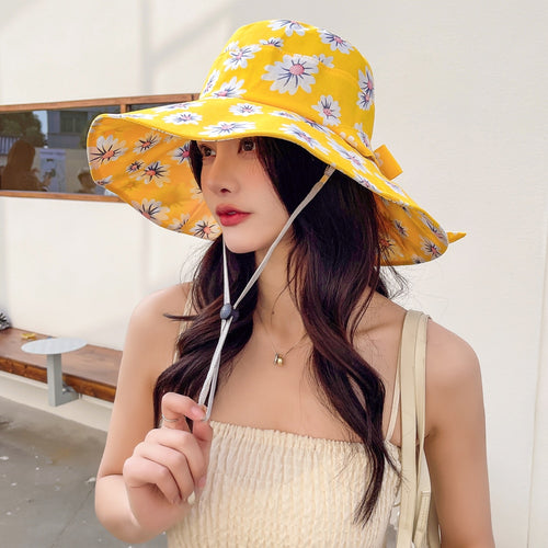Load image into Gallery viewer, Summer Hats For Women Fashion Wide Brim Daisy Flower Print Design Sun Hat Sun Protection Travel Beach Bucket Hat
