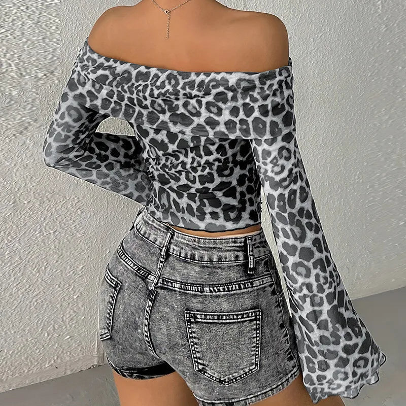 Leopard Print Long Sleeve T-shirt Women Off-shoulder Backless Crop Tops Female Fashion Printed Strapless Tees Tops