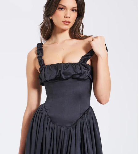 Elegant Sleeveless Satin Bodycon Dress Women's Pleated Slim Fit Long Dress Female Elegance Party Club Street Clothing