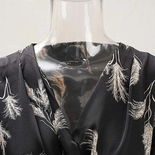 Load image into Gallery viewer, Women Beige Striped Printed Belted Elegant Midi Dress New V-Neck Sleeveless Fashion Tide Spring Summer 2025 CPG1504
