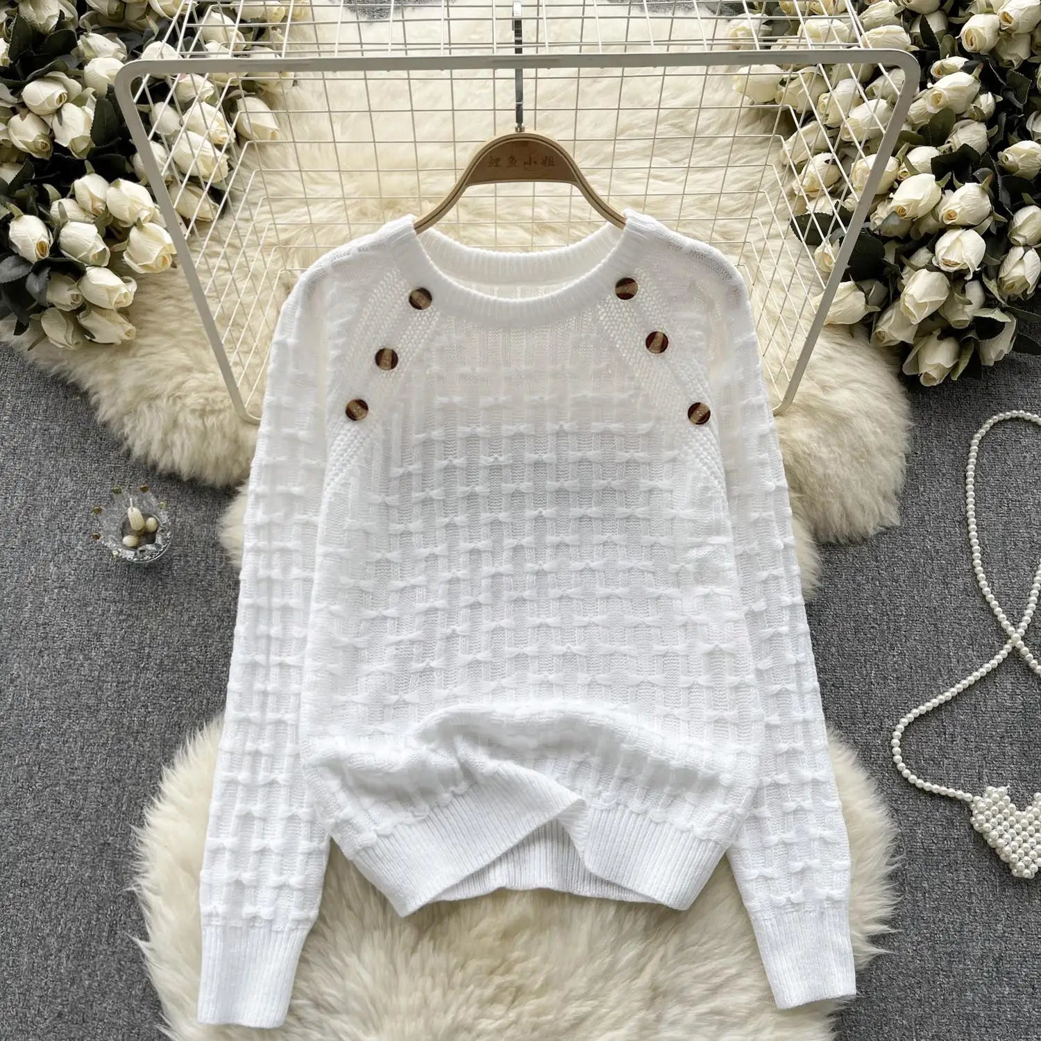 Autumn Winter White Long Sleeved Versatile Button Sweater Vintage Sweet Bow Pink O Neck Knitted Loose Pullover Tops Women Simple