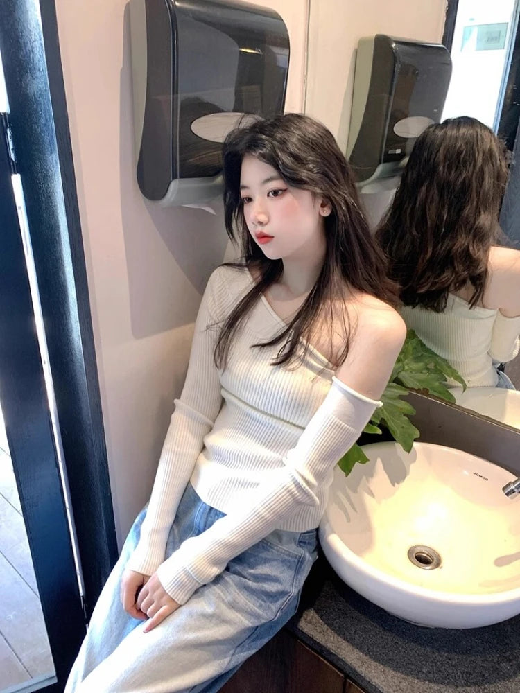 Harajuku Skew Collar Slim Fit T-shirts 2025 Spring Streetwear White Knitted Grunge Tops Women Sexy Y2k Aesthetic Cropped Tees