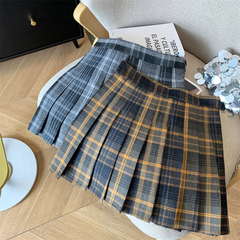 2024 New Women Fashion Vintage Academy Style Plaid Patchwork Pleated Short Skirt Sweet A-line High Waist Mini Skirts Versatile