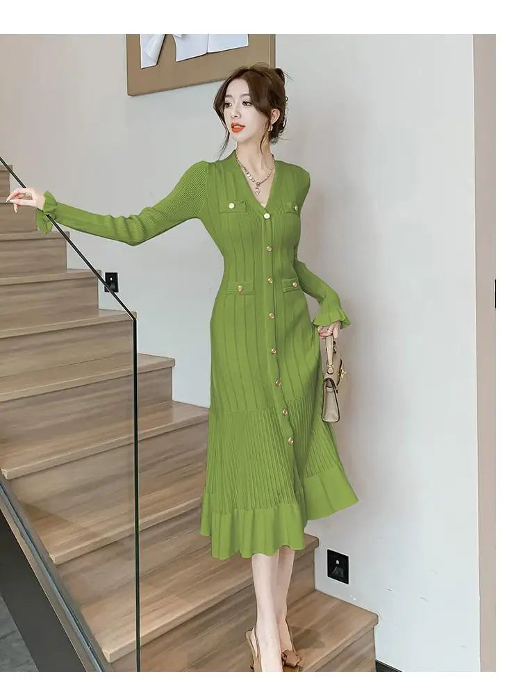 Autumn French Solid V-neck Elegant Ruffles Knit Dress Women Slim Long Sleeve Single Breast Fishtail Dress 2024 New Fashion Trend