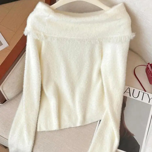 Load image into Gallery viewer, Korean Fashion Autumn Winter White Tassels Elegant Long Sleeves Knit Sweater Women's Office Pullover Short Tops Streetwear Trend
