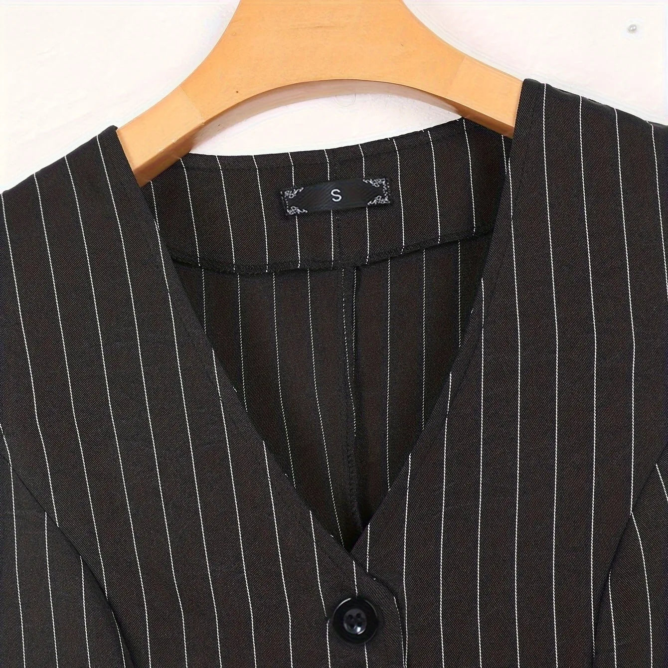 Black White Blue Stripe V Neck Sexy Sleeveless Tank Tops Summer Clothes Women Fashion Single Breasted Asymmetrical Vest Trendy