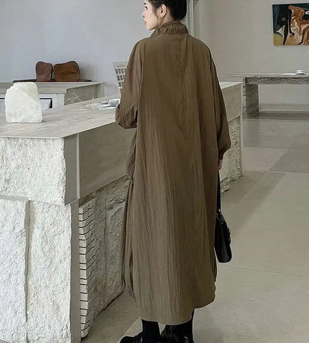 Women Khaki Pleated Big Size Casual Midi Dress New Stand Collar Long Sleeve Fashion Tide Spring Autumn 2025 1DH6824