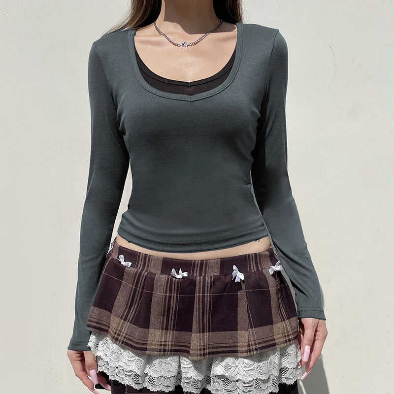 y2k Tops Women Goth Grunge Clothes Slim Fit V Neck Patchwork Long Sleeve Cropped T Shirts 2000s Clothing Streetwear