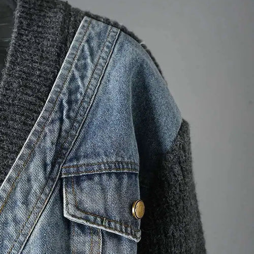 Load image into Gallery viewer, Gray Denim Big Size Design Knitting Cardigan Sweater V-Neck Long Sleeve Women New Fashion Tide Spring Autumn 2025 CP3517
