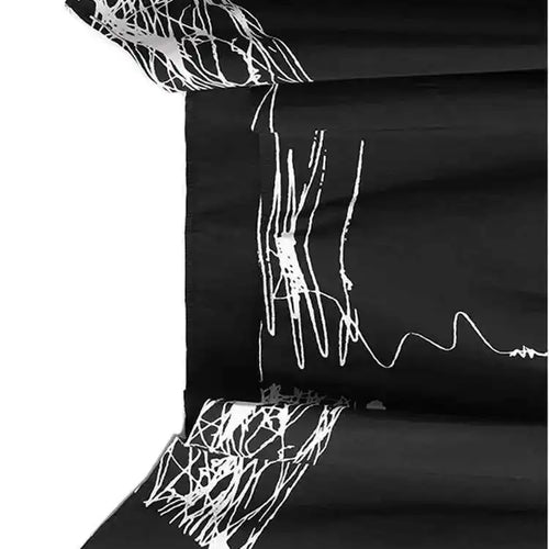 Load image into Gallery viewer, Women Black Pattern Printed Big Size Irregular T-shirt New Round Neck Short Sleeve Fashion Tide Spring Summer 2025 1DH6612
