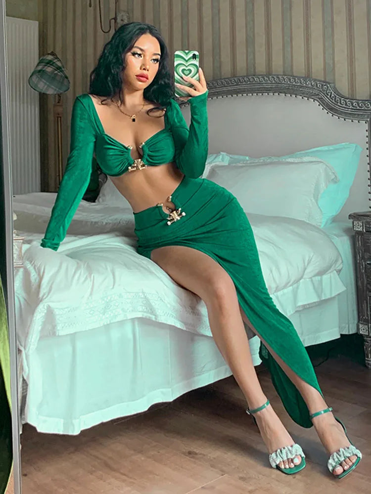 Fashion Knitted Contrast Bra Women's Two Piece Top High Waist Wrap Hip Short Skirt Set Sexy and Charming City Party 2023