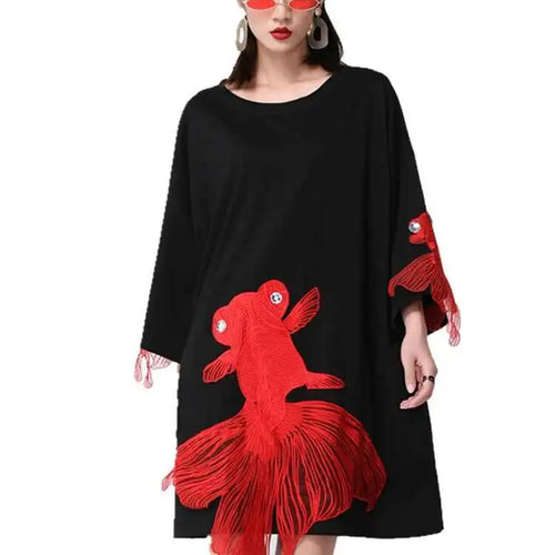Load image into Gallery viewer, Women Black Fish Embroidery Knee Length Big Size Dress New Round Neck Wrist Sleeve Fashion Tide Spring Autumn 2025 OA868
