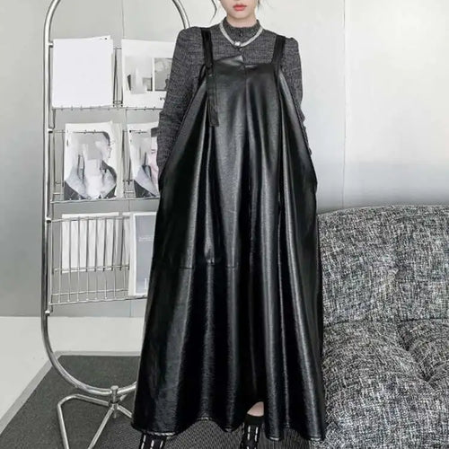 Load image into Gallery viewer, Women Black Pu Leather Big Size Casual Strap Dress New Square Collar Sleeveless Fashion Tide Spring Autumn 2025 1DH5160
