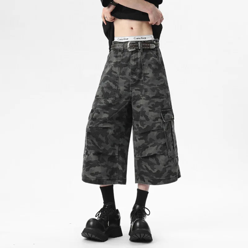 Men's Denim Shorts New Summer Camouflage Printing Waistband Buckle Cargo Design Pleated Seven Quarter Short Jeans 9W1540