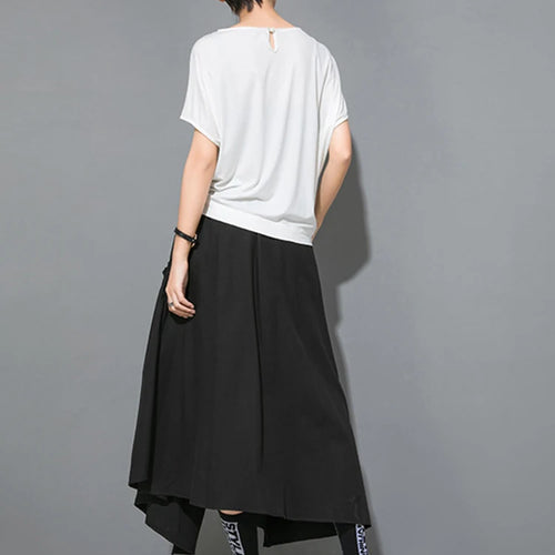 Load image into Gallery viewer, Women Black Irregular Pleated Big Size Casual T-shirt New Round Neck Short Sleeve Fashion Tide Spring Summer 2025 1DJ1755
