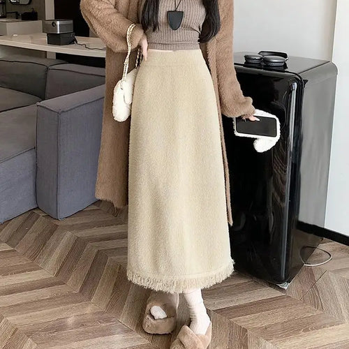 Load image into Gallery viewer, Vintage Women Black White Tassel Elegant High Waist Party Long Skirt 2024 Autumn Winter Khaki Straight Wrap Hip Knitted Skirts
