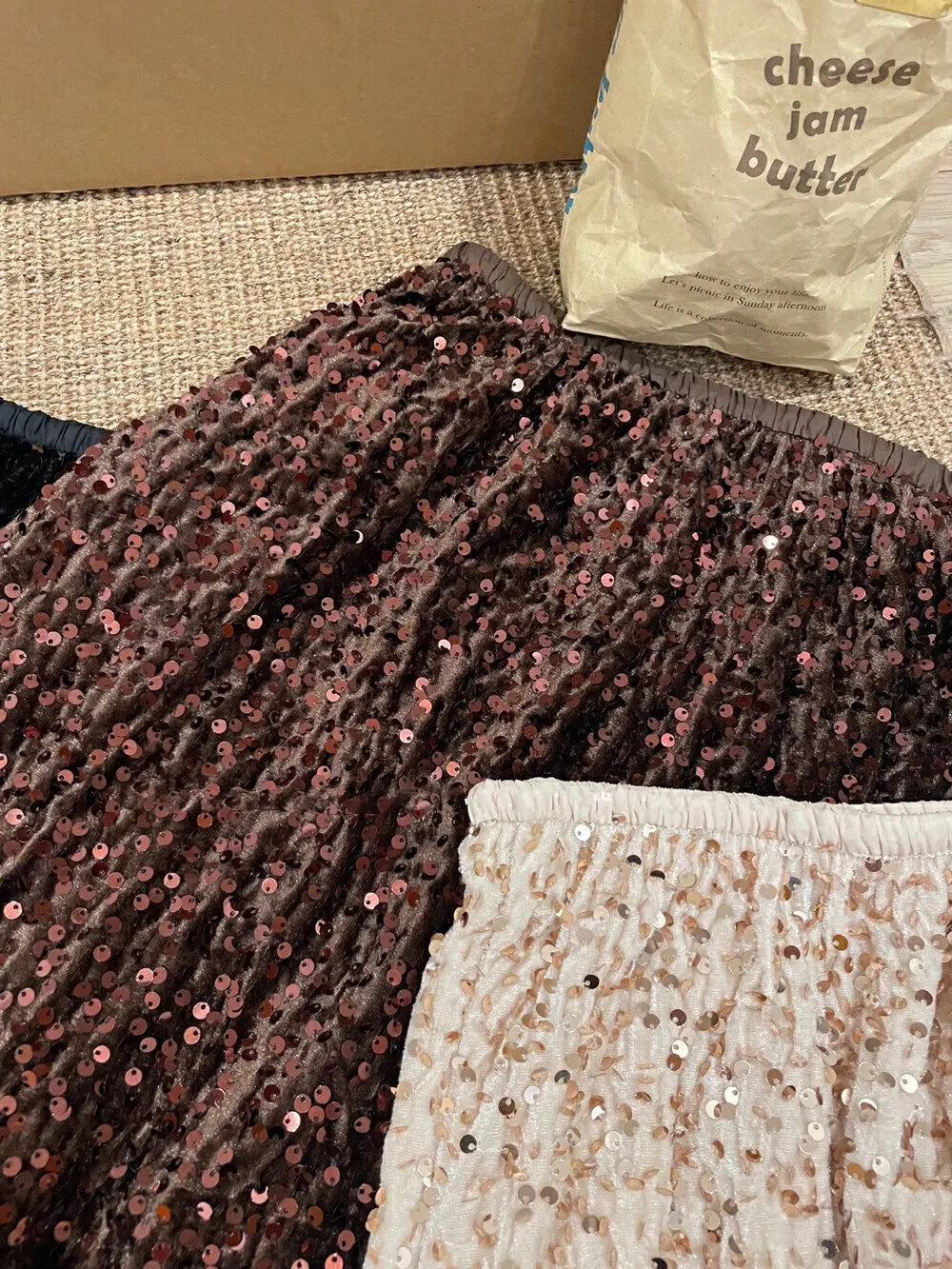 Spring Summer Fashion Y2k Streetwear Velvet Long Skirt Women Solid Elegant Elastic High Waist Sequin Wrap Hip Fishtail Skirt New