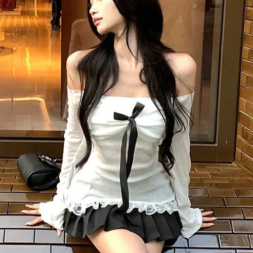 Load image into Gallery viewer, Bow Off Shoulder Long Sleeve Top Y2k Coquette White Tshirts Women Fitted Tee Korean Style Women Clothing 2024 P85-BZ12
