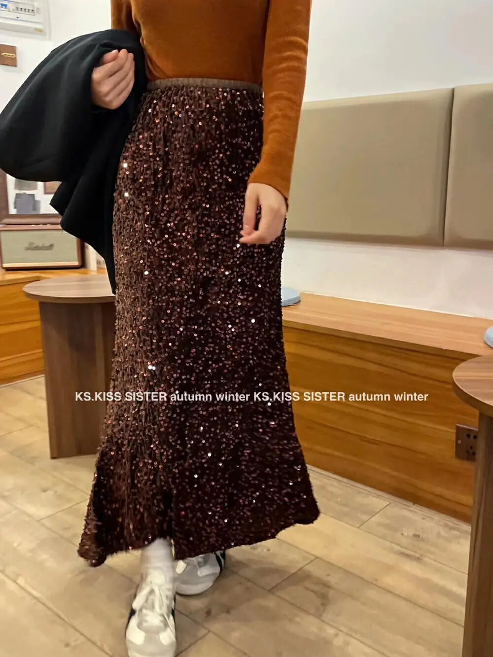 Spring Summer Fashion Y2k Streetwear Velvet Long Skirt Women Solid Elegant Elastic High Waist Sequin Wrap Hip Fishtail Skirt New