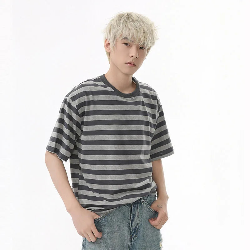 Men's Short Sleeve T-shirts New American Stripe Contrast Fashion Round Neck Male Loose Clothing Trendy Tees Casual 9W1598