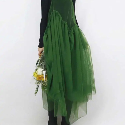 Load image into Gallery viewer, Women Green Mesh Layers Elegant Spaghetti Strap Dress New Square Collar Sleeveless Fashion Tide Spring Autumn 2025 1DJ0363
