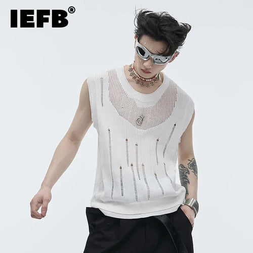 Load image into Gallery viewer, Summer Streetwear Men Knitted Vest Round Collar Tank Top Men&#39;s Sleeveless T-shirt Metal Design Summer 24Y164
