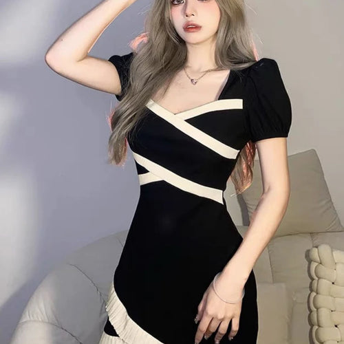 Load image into Gallery viewer, Sexy Bodycon Black Mini Square Collar Dress Women Korean Style Vintage Casual Puff Sleeve Short Dresses Summer Spring
