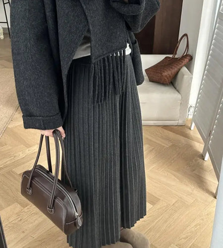 Korean Version 2024 White High Waist Versatile Slim Long Skirt Women Autumn Winter Grey Office Elegant Knitted Skirt Simplicity
