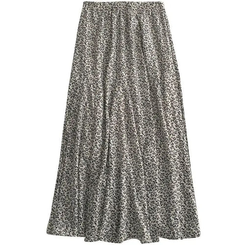 Load image into Gallery viewer, Spring Summer New Black Beige Print Elegant Vacation Party Pleated Skirt Women French Fashion Elastic High Waist Long Skirt Boho
