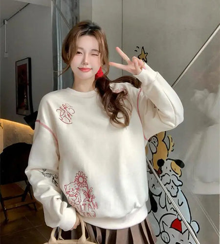 Autumn Winter New Beige Letter Embroidery Velvet Sweatshirt Thick Women French Vintage Loose Long Sleeved Vacation Pullover Tops