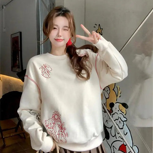 Load image into Gallery viewer, Autumn Winter New Beige Letter Embroidery Velvet Sweatshirt Thick Women French Vintage Loose Long Sleeved Vacation Pullover Tops
