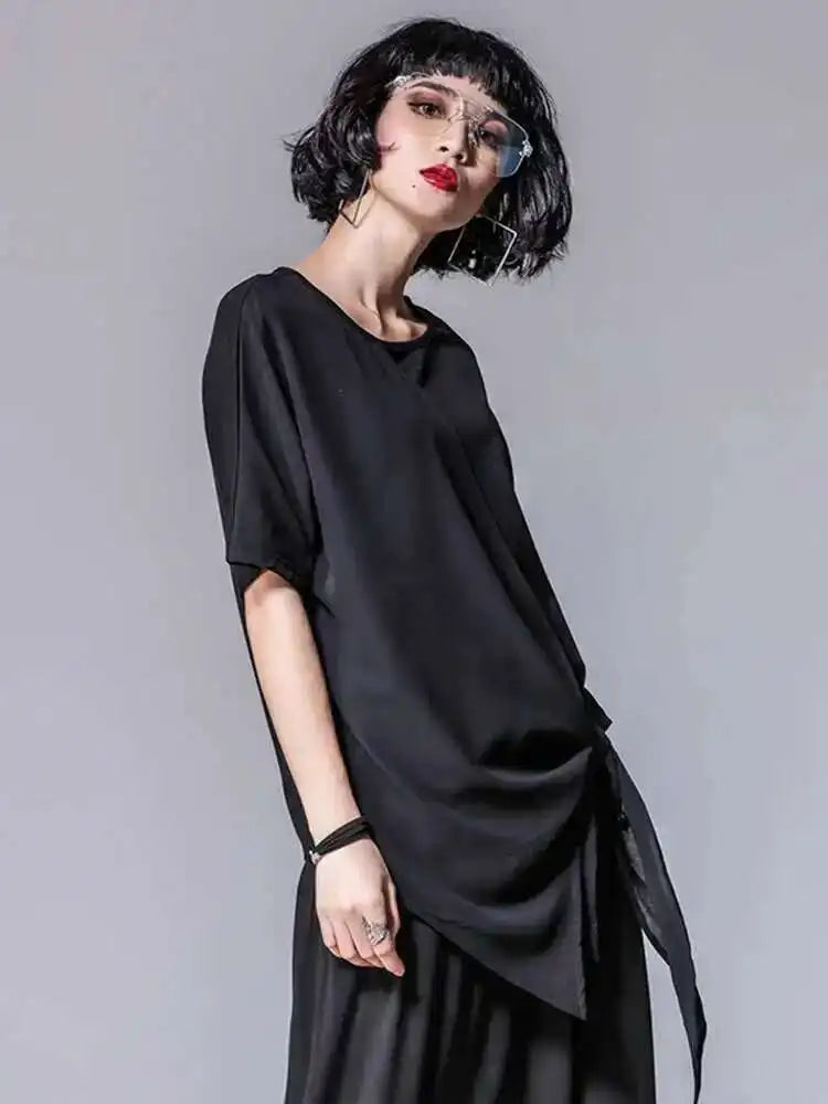Women Black Asymmetric Chiffon Pleated Big Size T-shirt New Round Neck Short Sleeve Fashion Spring Summer 2025 1DF4730