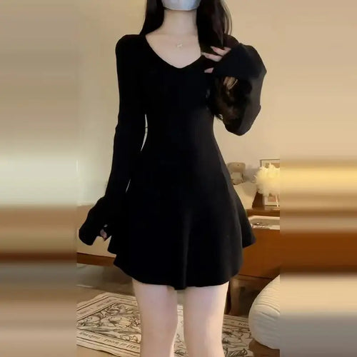 Load image into Gallery viewer, Women's Spring Autumn Vintage Black Flared Long Sleeved Knitted Short Dress Khaki V-neck High Waist Slim Pleated Mini Dress Chic
