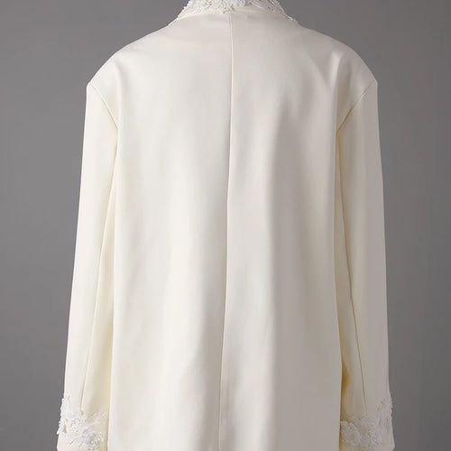 Load image into Gallery viewer, Women Apricot Lace Big Size Vintage Elegant Blazer New V-neck Long Sleeve Jacket Fashion Tide Spring Autumn 2025 CPG3179
