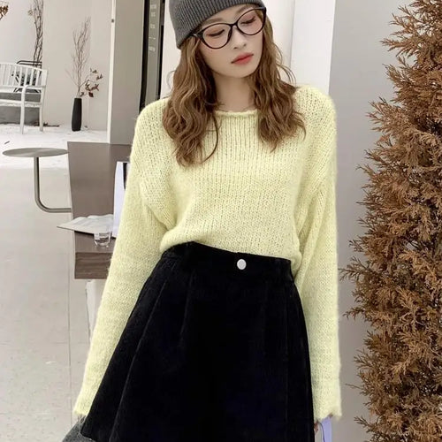 Load image into Gallery viewer, Korean Fashion Women Black High Waist Corduroy Shorts Autumn Winter Lady Beige Wide Legs Short Pant Simplicity Casual Streetwear
