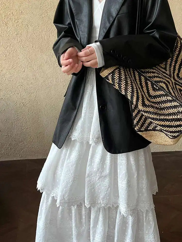 Women White Brief Slim Elegant Layers Long Cake Dress New V-Neck Long Sleeve Fashion Tide Spring Autumn 2025 1DH9982