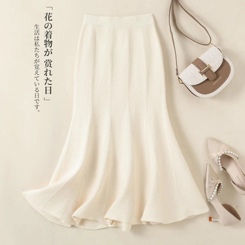 Load image into Gallery viewer, Korean Fashion Autumn Winter Warm Women Solid Knitted Wrapped Hip Long Skirts High Waist A-line Pleated Skirt 2024 New Versatile
