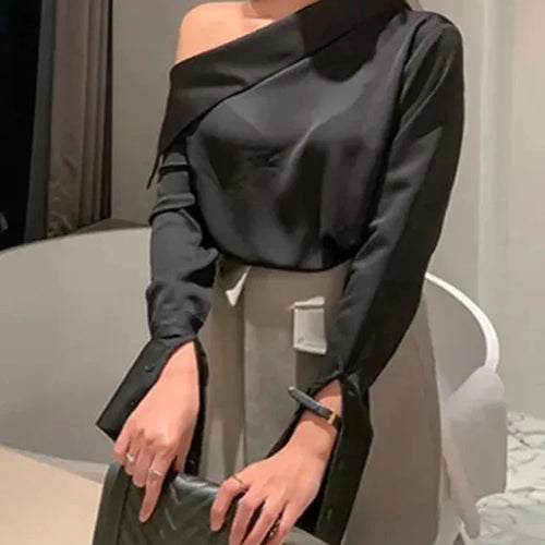 Load image into Gallery viewer, Elegant Women Sexy Korean One Black Top Spring Summer Leisure Versatile Women&#39;s Off The Shoulder Long Sleeved White Blouses
