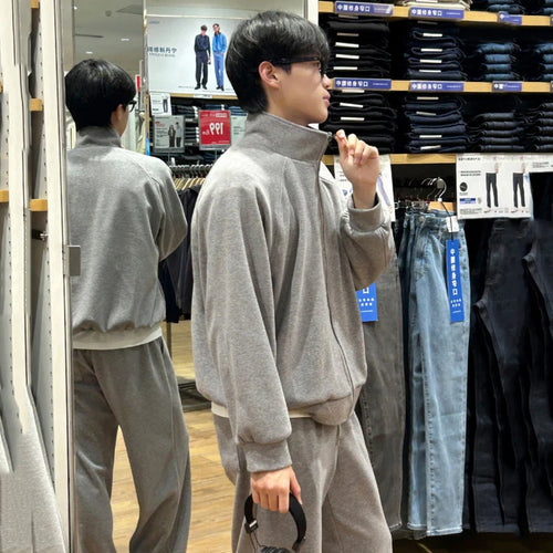 Load image into Gallery viewer, Spring Men&#39;s Two-piece Sets Stand Collar Solid Color Zipper Sweatshirt Drawstring Straight Leg Male Pants Simple 9W1192
