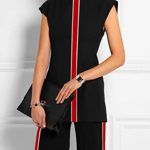 Load image into Gallery viewer, Women‘s Casual Black T-shits 2025 Newest Summer Clothing Cap Sleeve O-neck Printed Classic Stripe Top&amp;Tees for Woman
