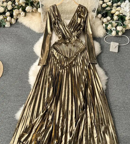 French Women Sexy Formal Green Elegant Backless Pleated Long Dress Autumn V Neck Long Sleeve Ladies Gold Evening Party Prom Gown