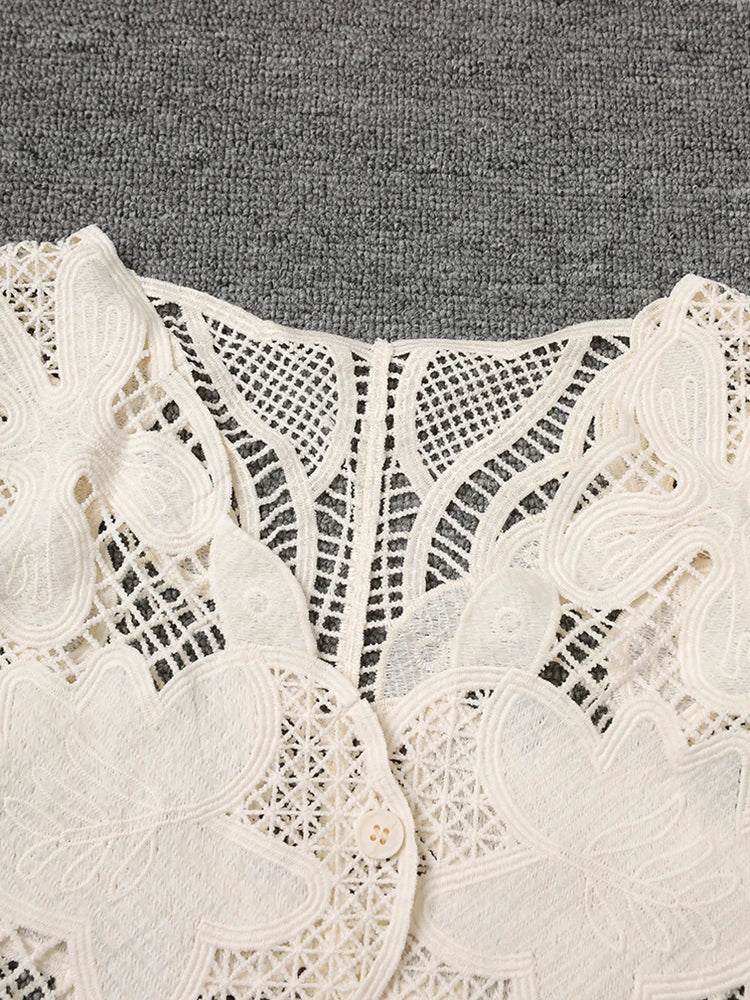 Women Beige Lace Hollow Out Big Size Elegant Blouse New V-neck Long Sleeve Shirt Fashion Tide Spring Autumn 2025 27X2858