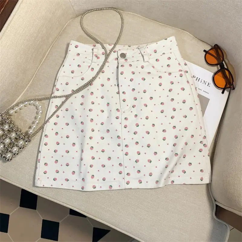 French Summer Women's Sweet Elegant Holiday Slim Wrapped Hip Short Skirt Vintage High Waist Strawberry Print Mini Skirts Fashion
