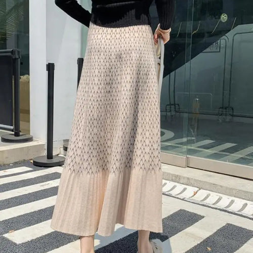 Load image into Gallery viewer, Korean Fashion Women Black Print Patchwork Elegant Long Skirt 2024 Autumn Winter Vintage Beige High Waist A-line Pleated Skirts
