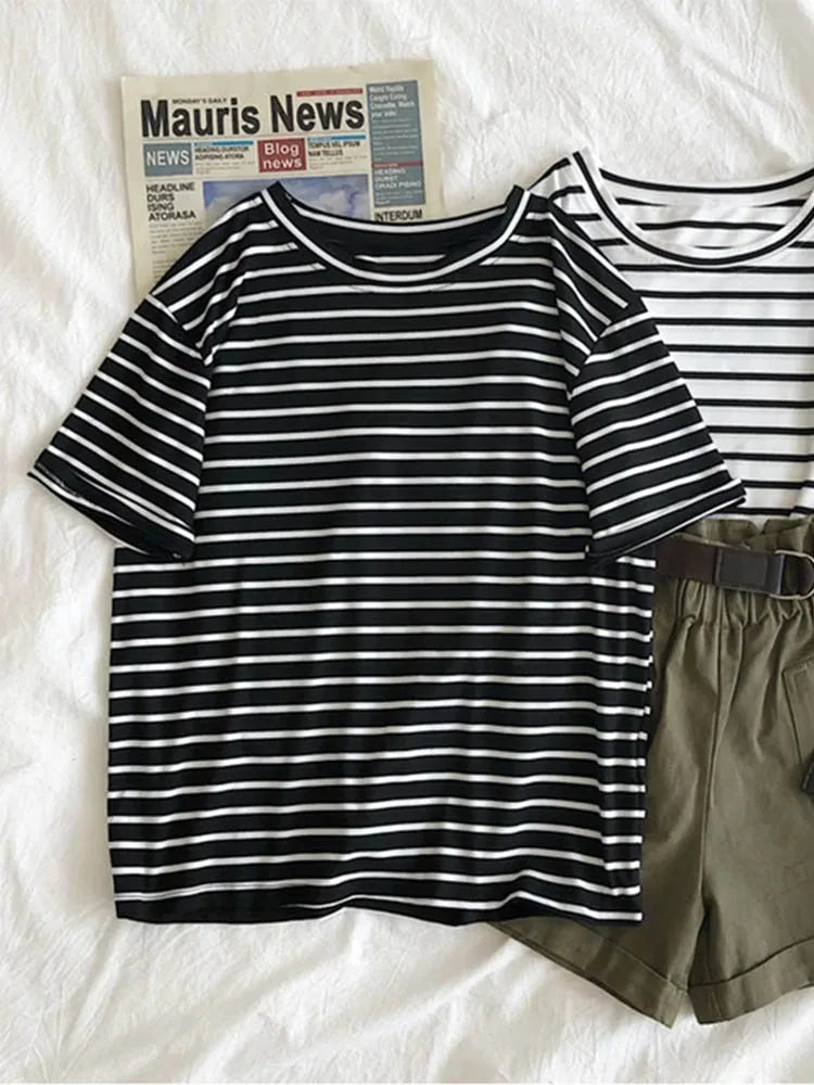 Harajuku Short Sleeve Korean O-Neck Casual Fashion Shirt Camiseta Feminina Tops T Shirt Women Solid Color Striped Punk T-shirt