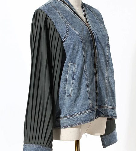 Black Pleated Color-block Denim Jacket New Stand Collar Long Sleeve Women Coat Fashion Tide Spring Autumn 2025 7AB3764