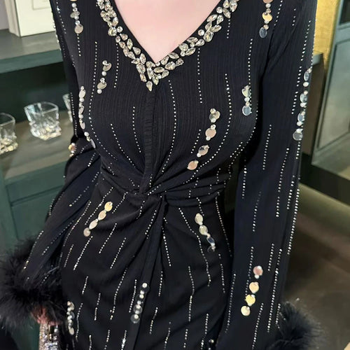 Load image into Gallery viewer, Slimming Spliced Bead Lusurious Dresses for Women V Neck Long Sleeves Tunic Split Patchwork Feathers Dress Female
