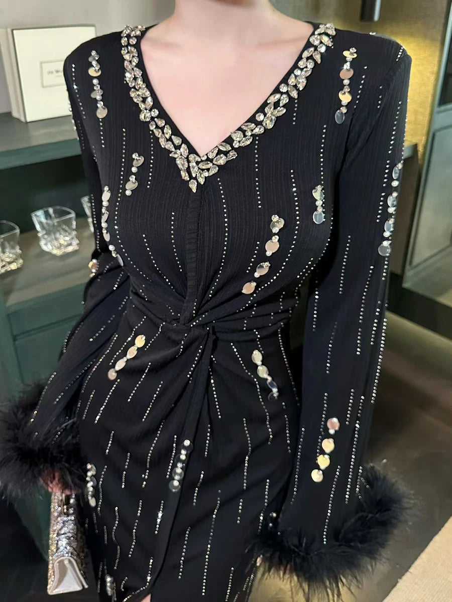 Slimming Spliced Bead Lusurious Dresses for Women V Neck Long Sleeves Tunic Split Patchwork Feathers Dress Female