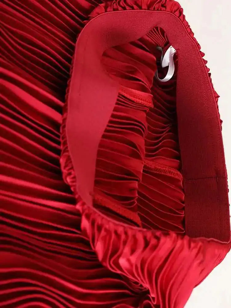 High Elastic Waist Red Brief Elegant Long Pleated Half-body Skirt Women Fashion Tide New Spring Autumn 2025 1DJ0169